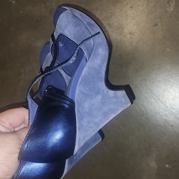 Tods Sandals - Picture 3 of 9